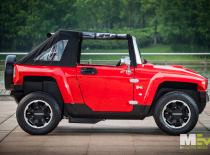 MEV HUMMER HX-T - Flat Red Canopy Roof (Side View)