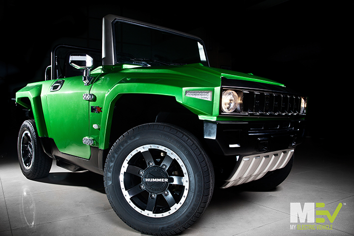 MEV HUMMER HX-T - Metallic Green (Front Side View)